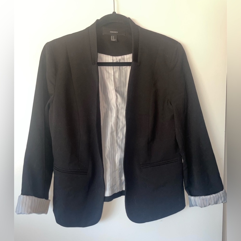 FOREVER 21 COLLARLESS LINED OPEN-FRONT BLACK WOMENS BLAZER/JACKET MEDIUM